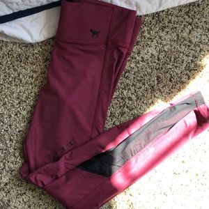 Victoria’s Secret workout leggings